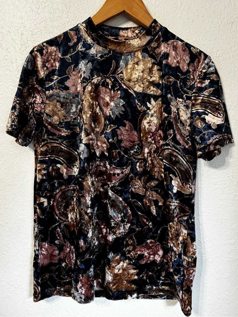 Aryeh Crushed Velvet Whimsigoth Floral Mockneck Top Small